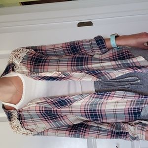 Alya flannel button down